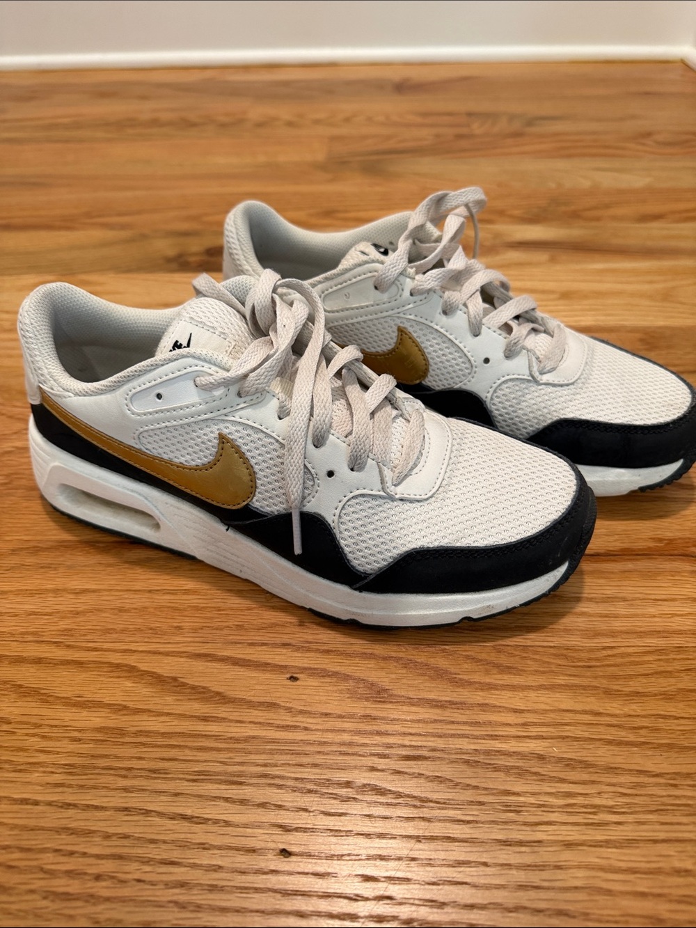 Nike Women's AirMax, size 8, White, Black Gold